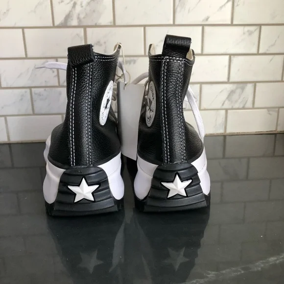Chuck Taylor Converse Black and White Leather Unisex High-Top Sneakers. NEW! - Picture 2 of 11